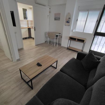 Apartamento En El Centro De San Pedro Alcantara 马尔韦利亚 外观 照片